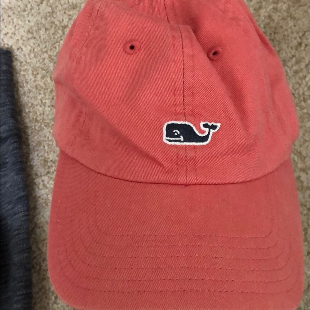 vineyard vines hat